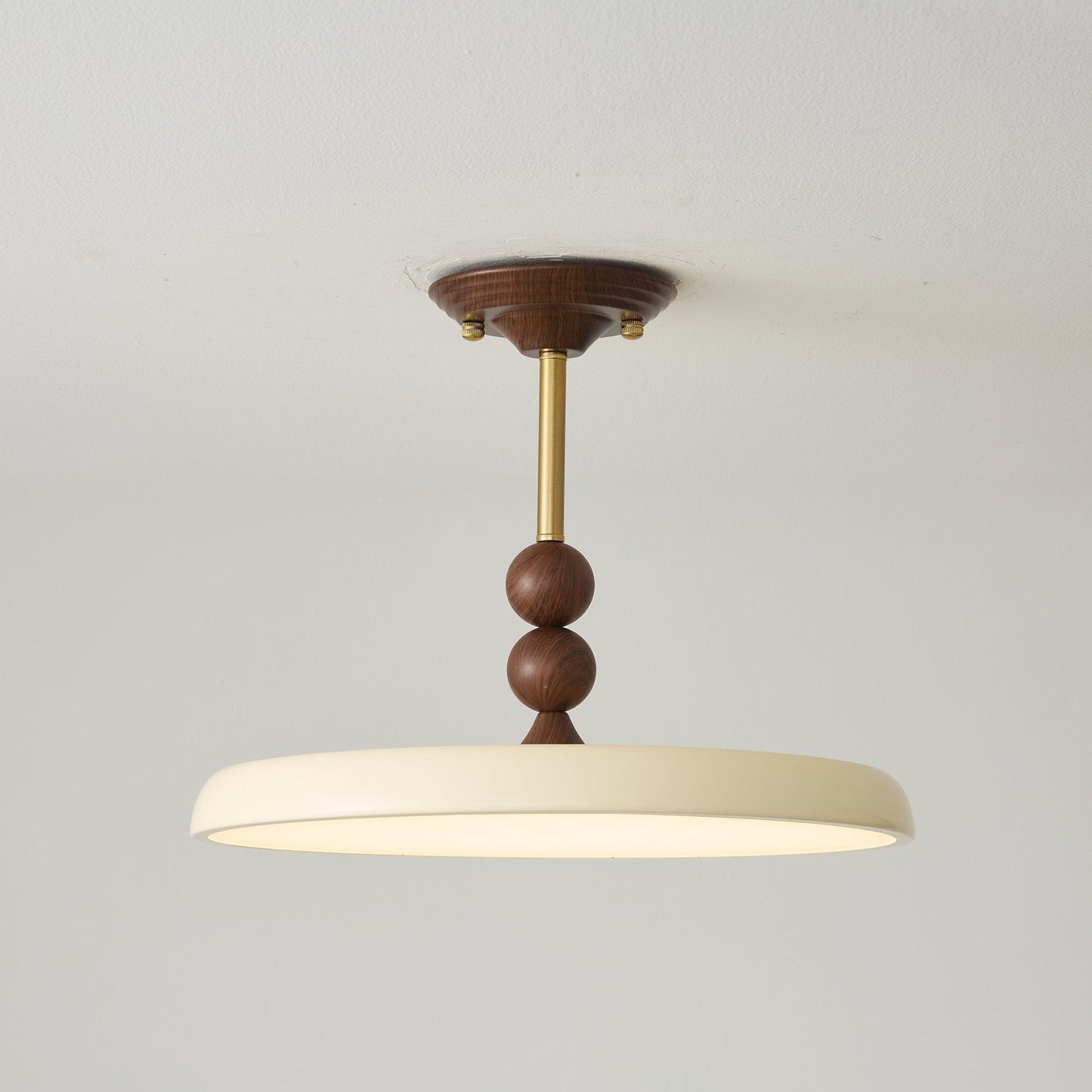 Liora Scallop Ceiling Light