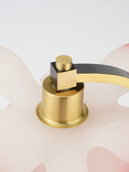 Lotus Table Lamp