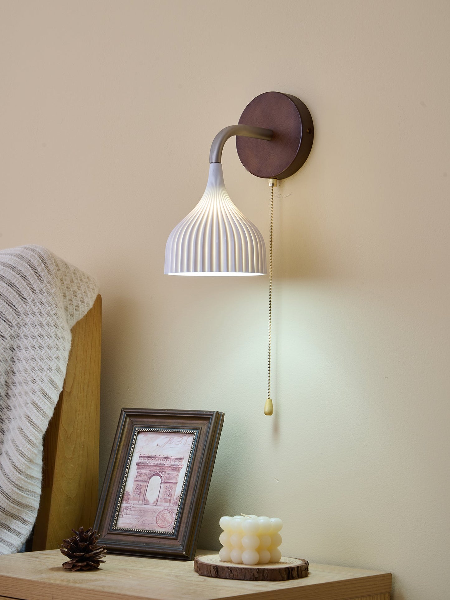 Lucina Wall Lamp