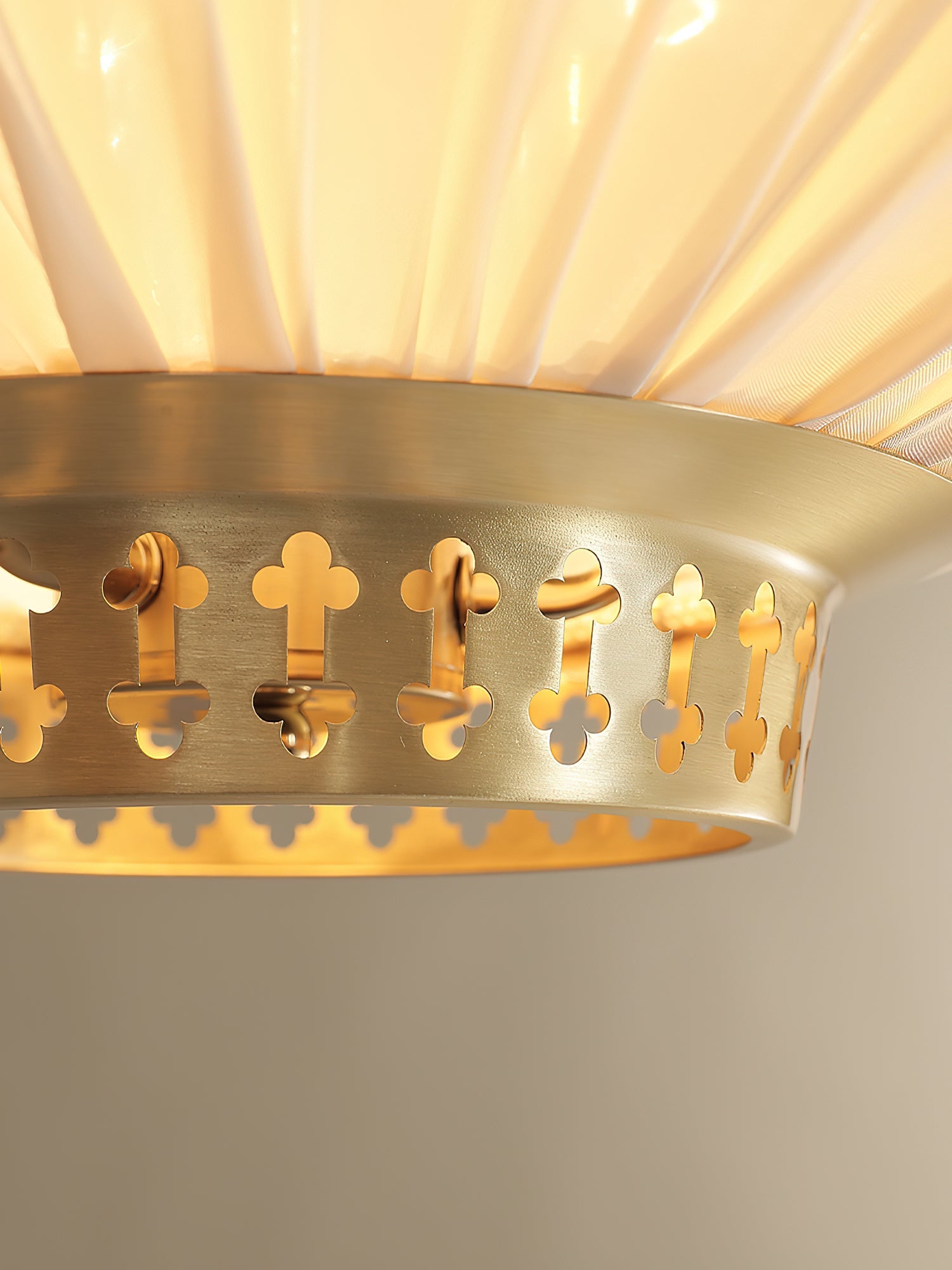 Lunara Pendant Lamp
