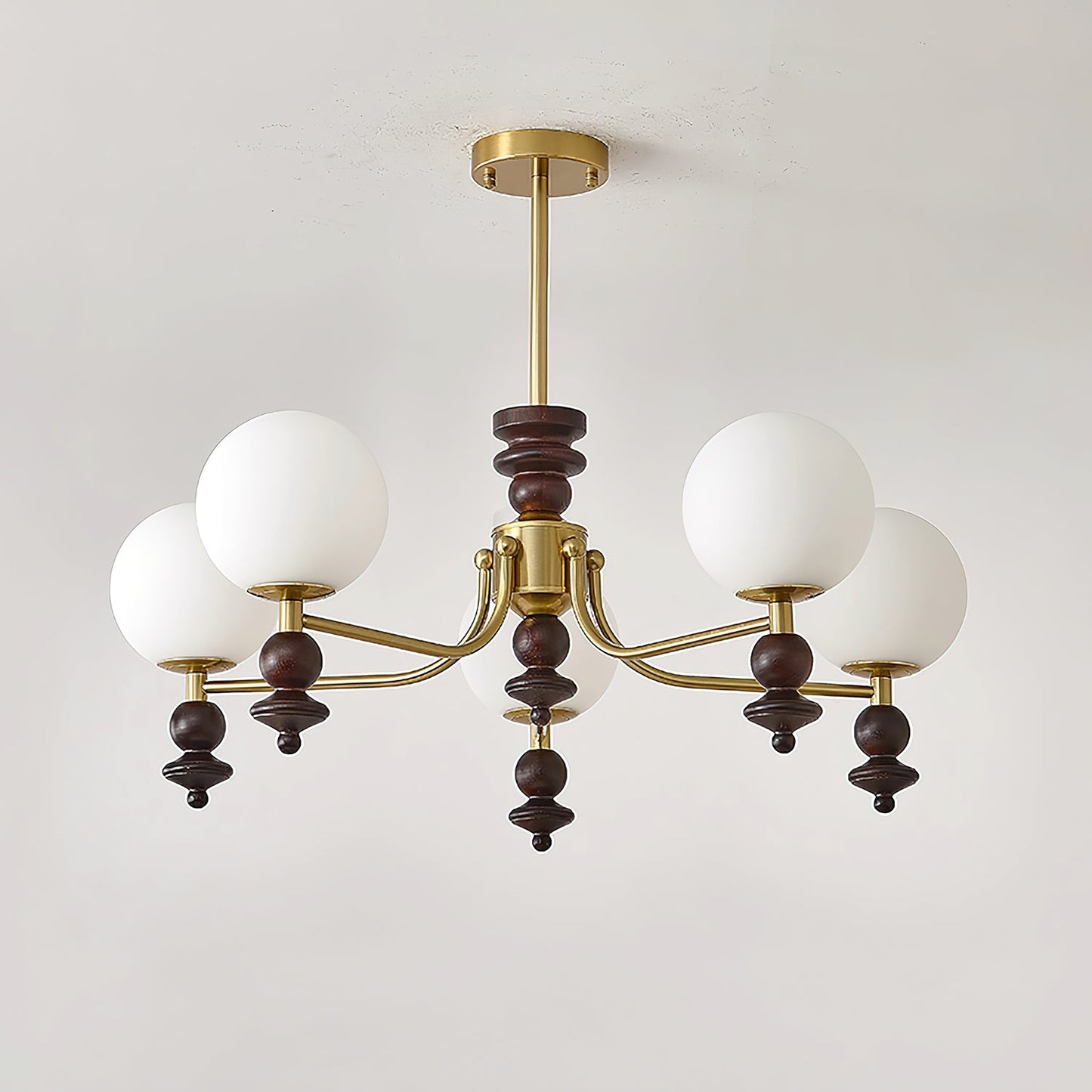 Lunaris Chandelier