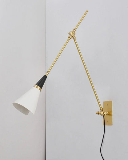 Magari Plug In Wall Lamp
