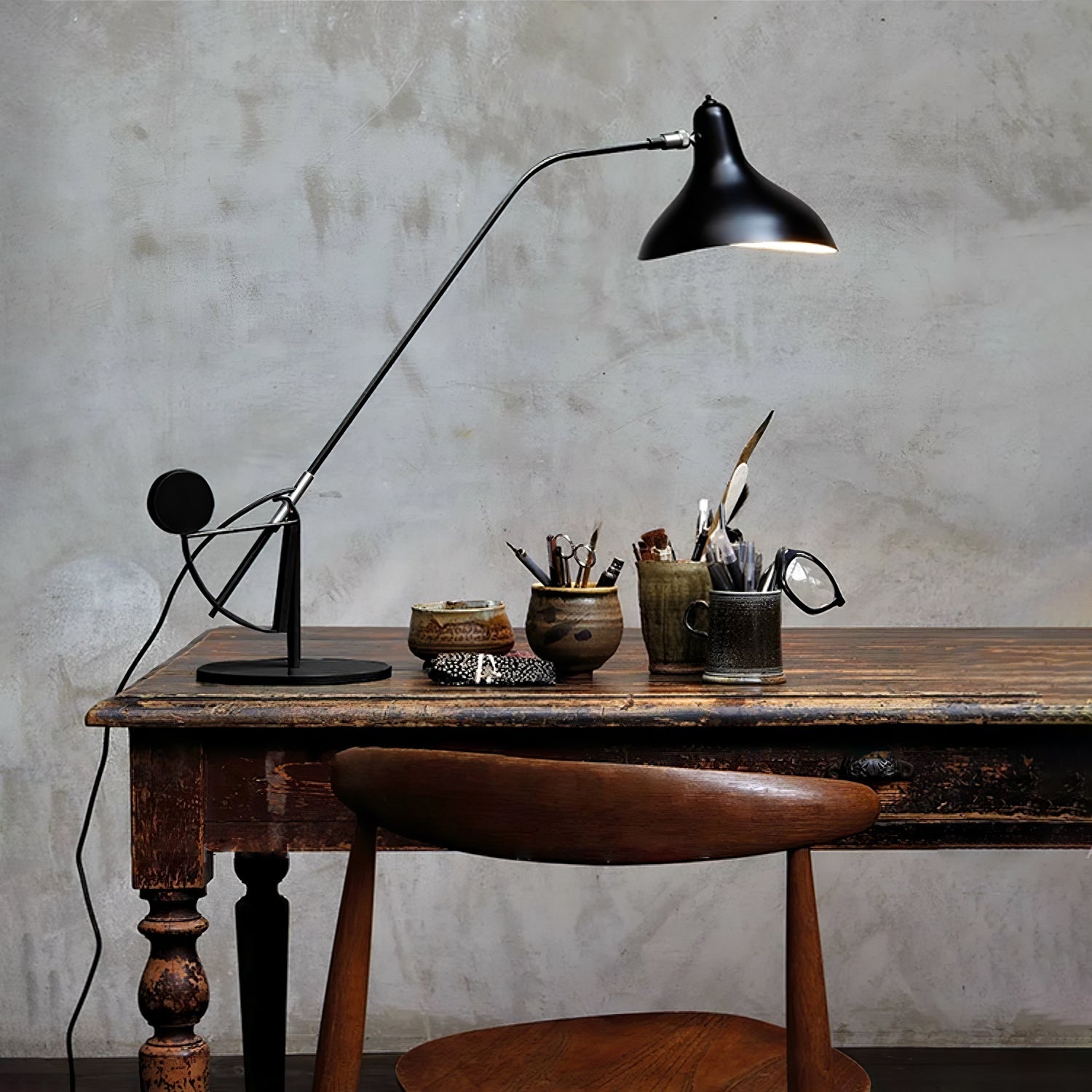 Oculus Arm Table Lamp
