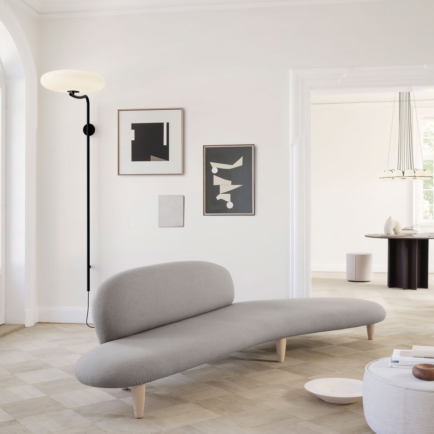 Arc Plug-in Wall Lamp