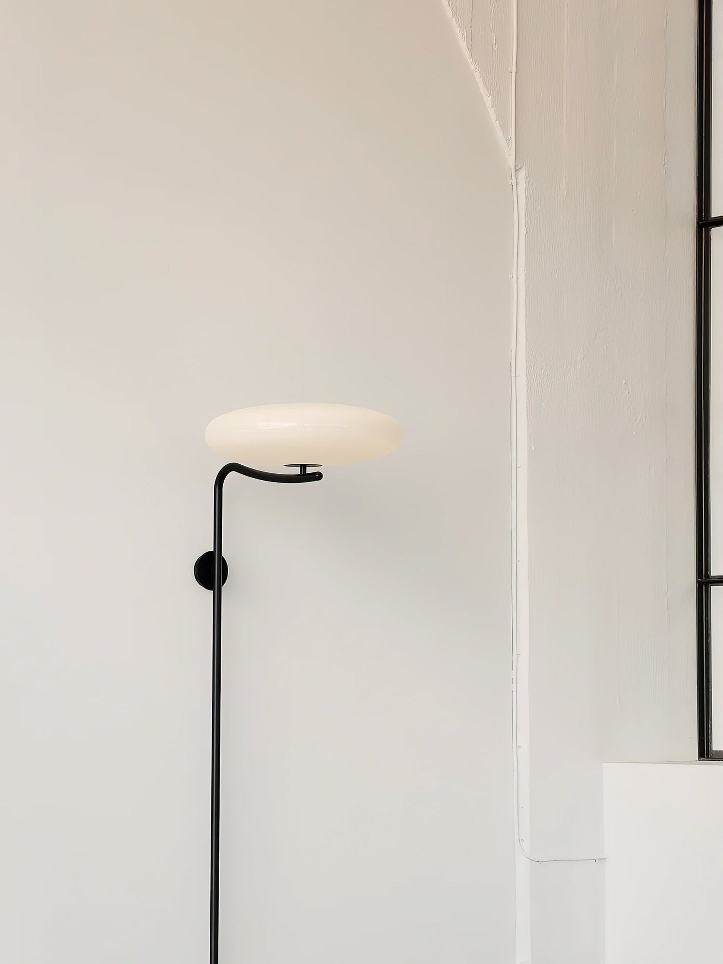 Arc Plug-in Wall Lamp