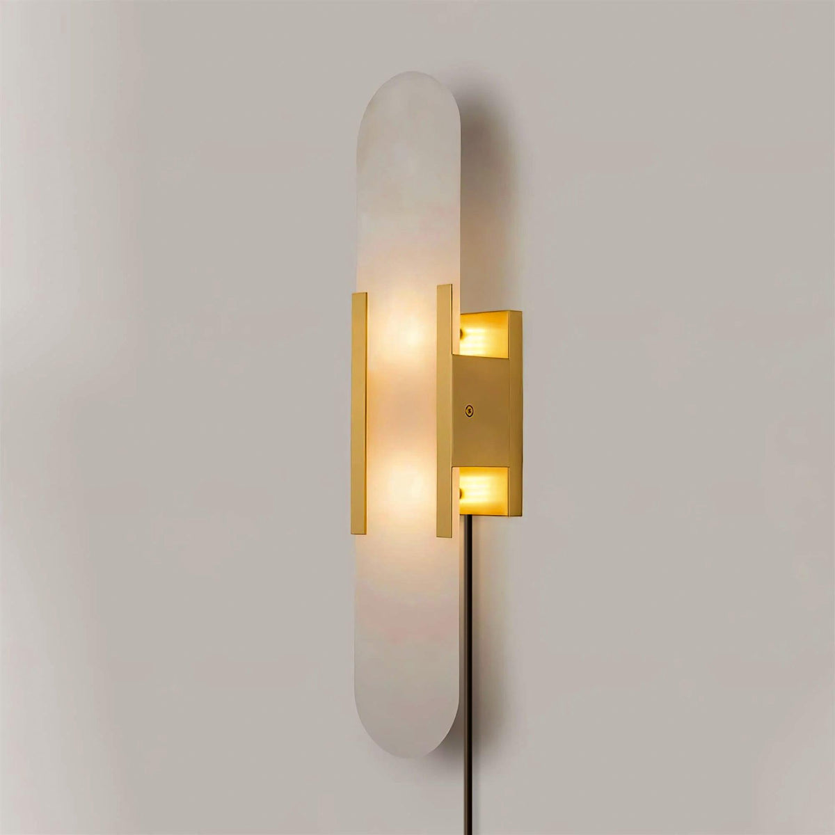Melange Elongated Alabaster Plug-in Sconce