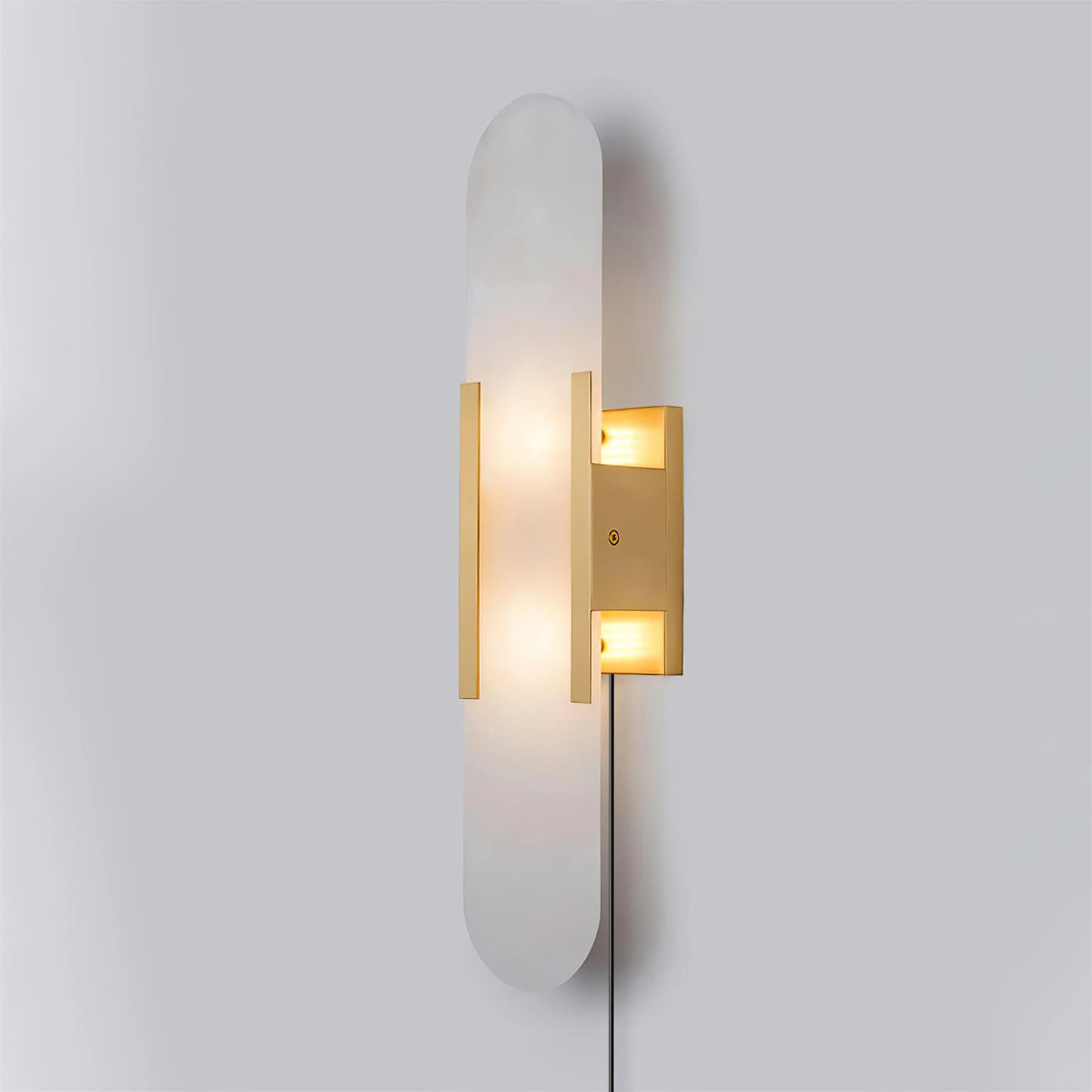 Melange Elongated Alabaster Plug-in Sconce