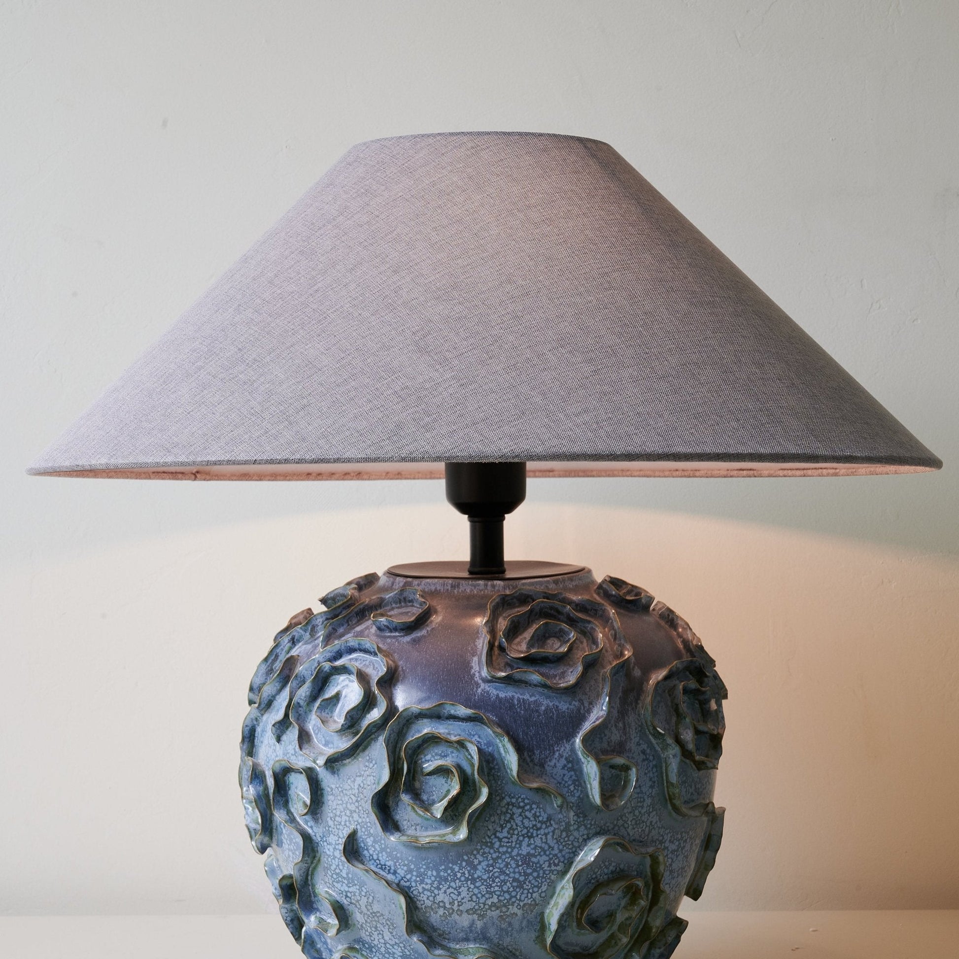 Midnight Rose Table Lamp