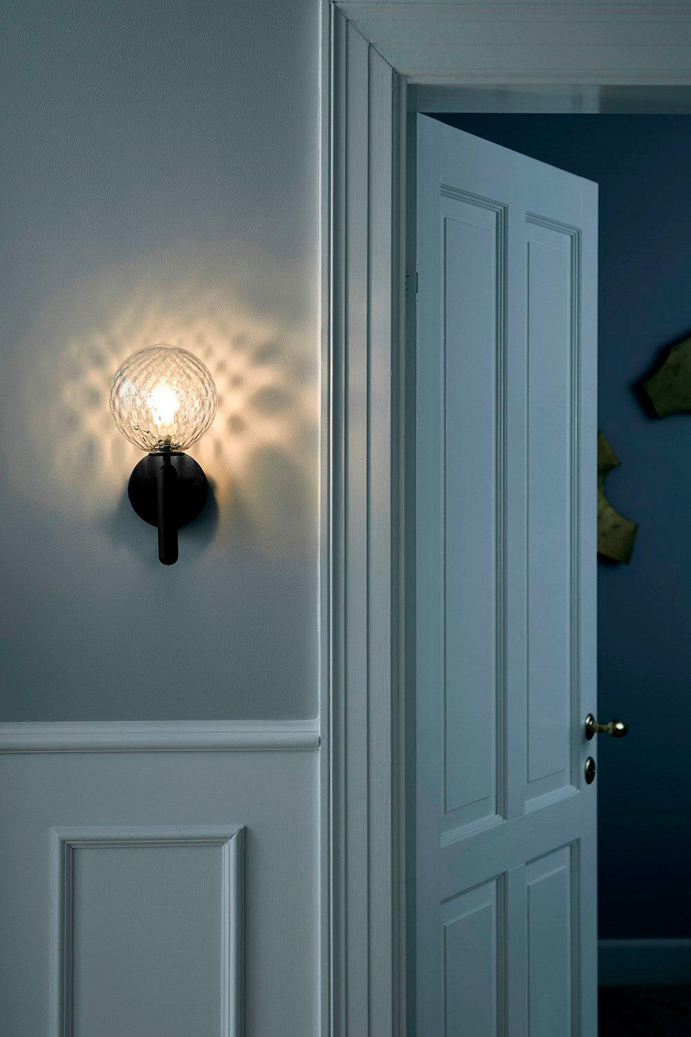 Nordica Plug-in Wall Lamp