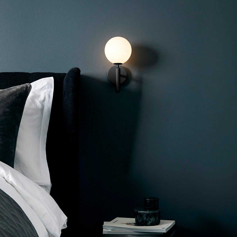 Nordica Plug-in Wall Lamp