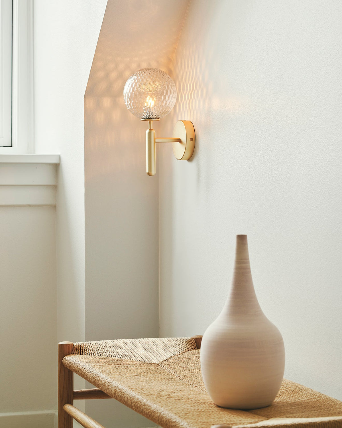 Nordica Plug-in Wall Lamp