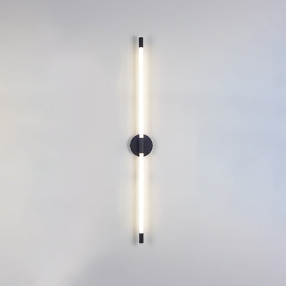 Minimalist Vertical Wall Sconce