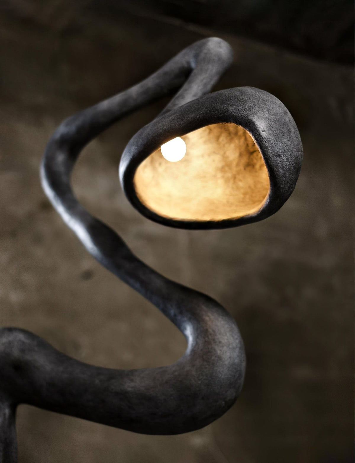 Myrrh Sculpture Floor Lamp