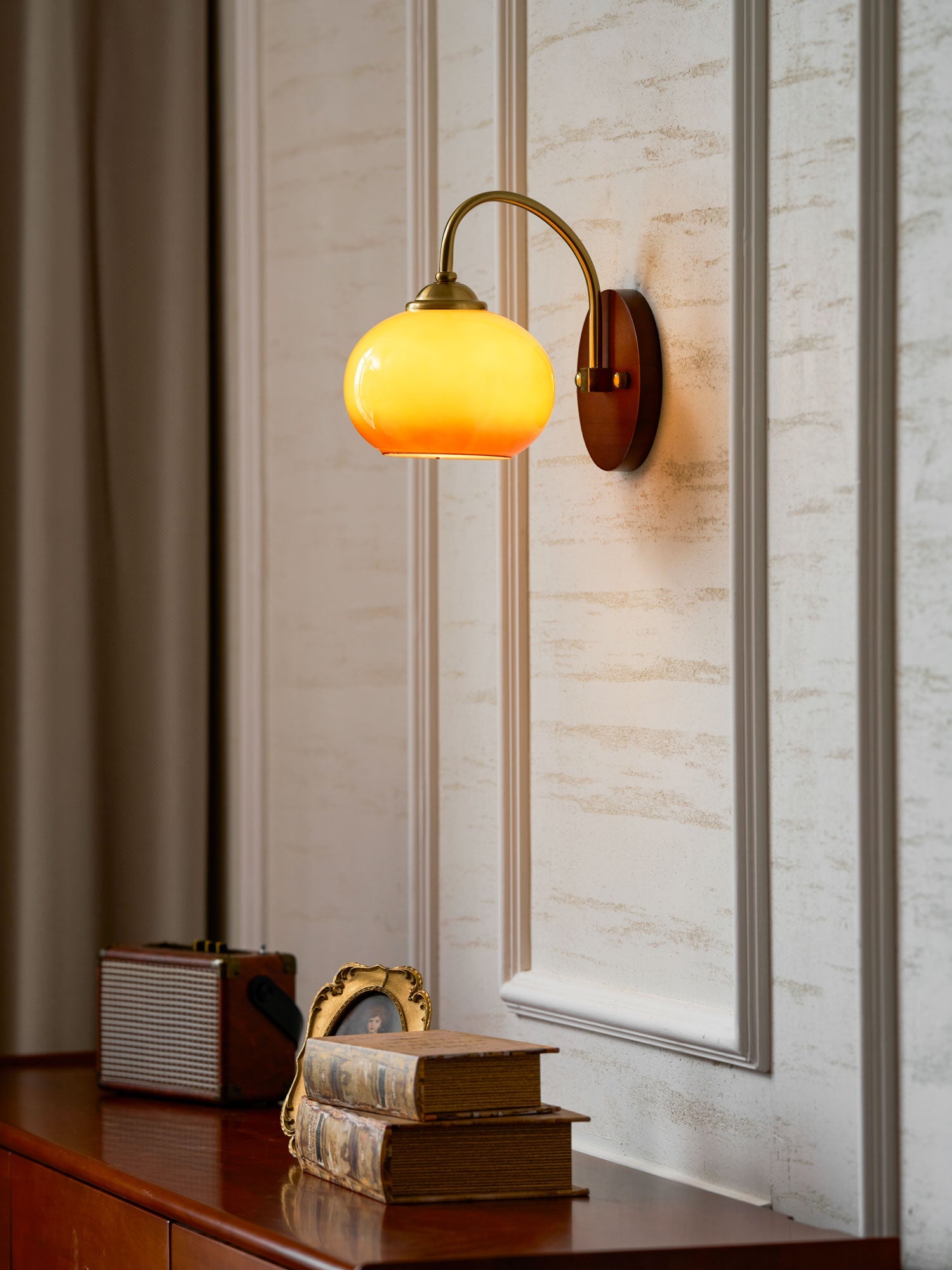 Nilo Wall Lamp