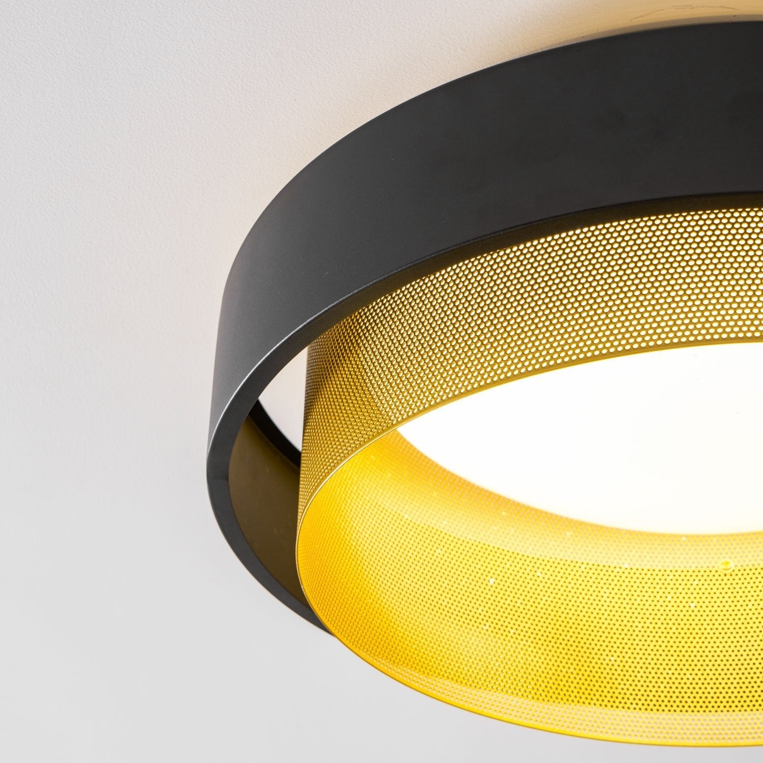 Nolan Ceiling Light