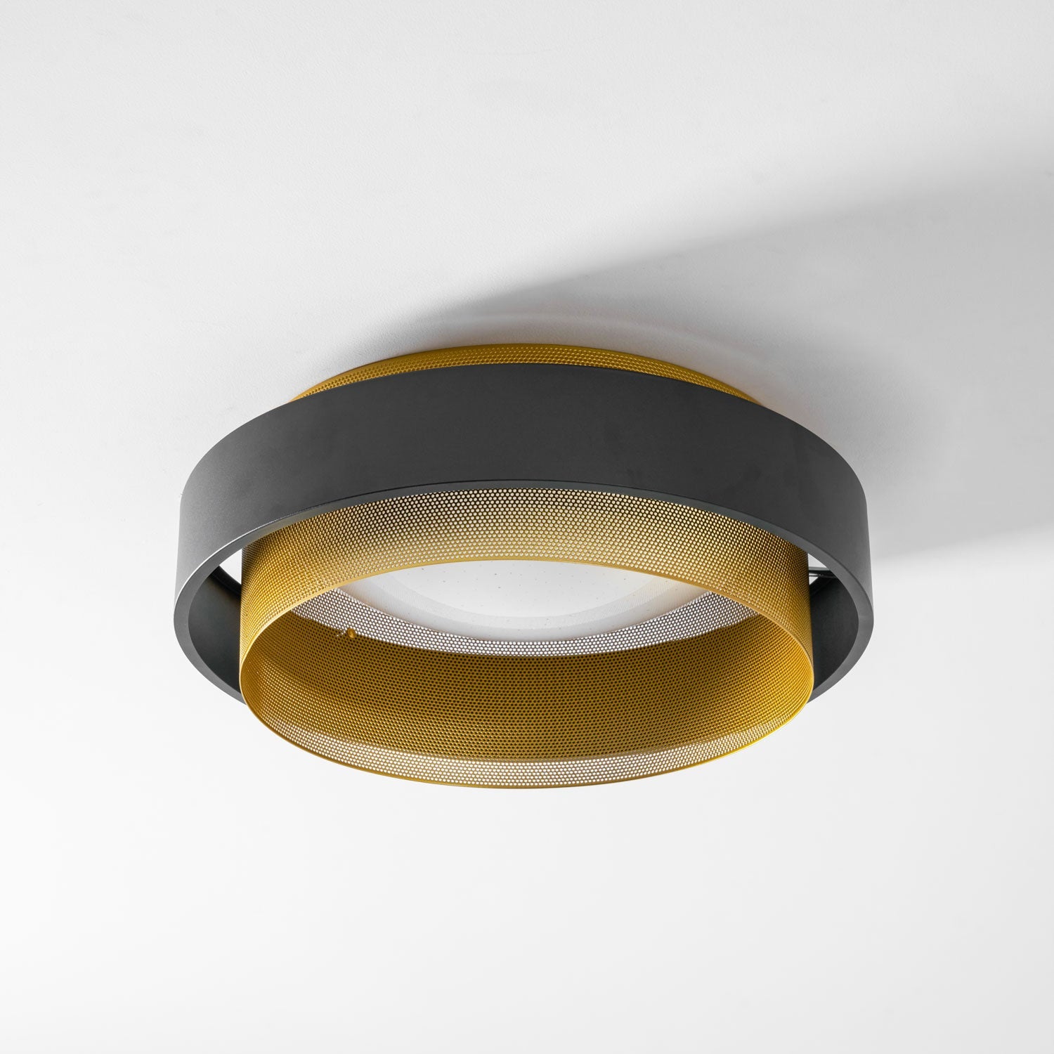 Nolan Ceiling Light