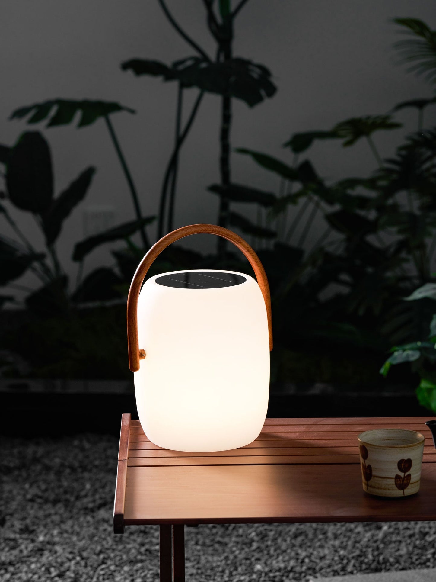 Noria Solar Outdoor Lantern Lamp