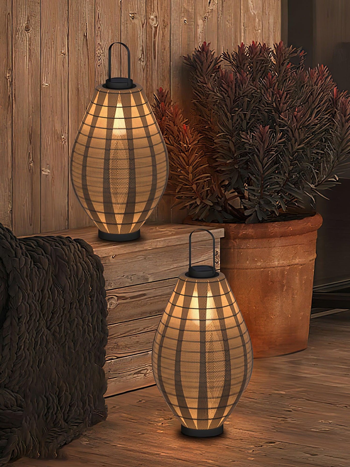 Oasis Mesh Beacon Outdoor Lamp