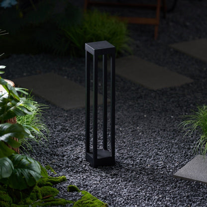 Obsidian Post Outdoor Light