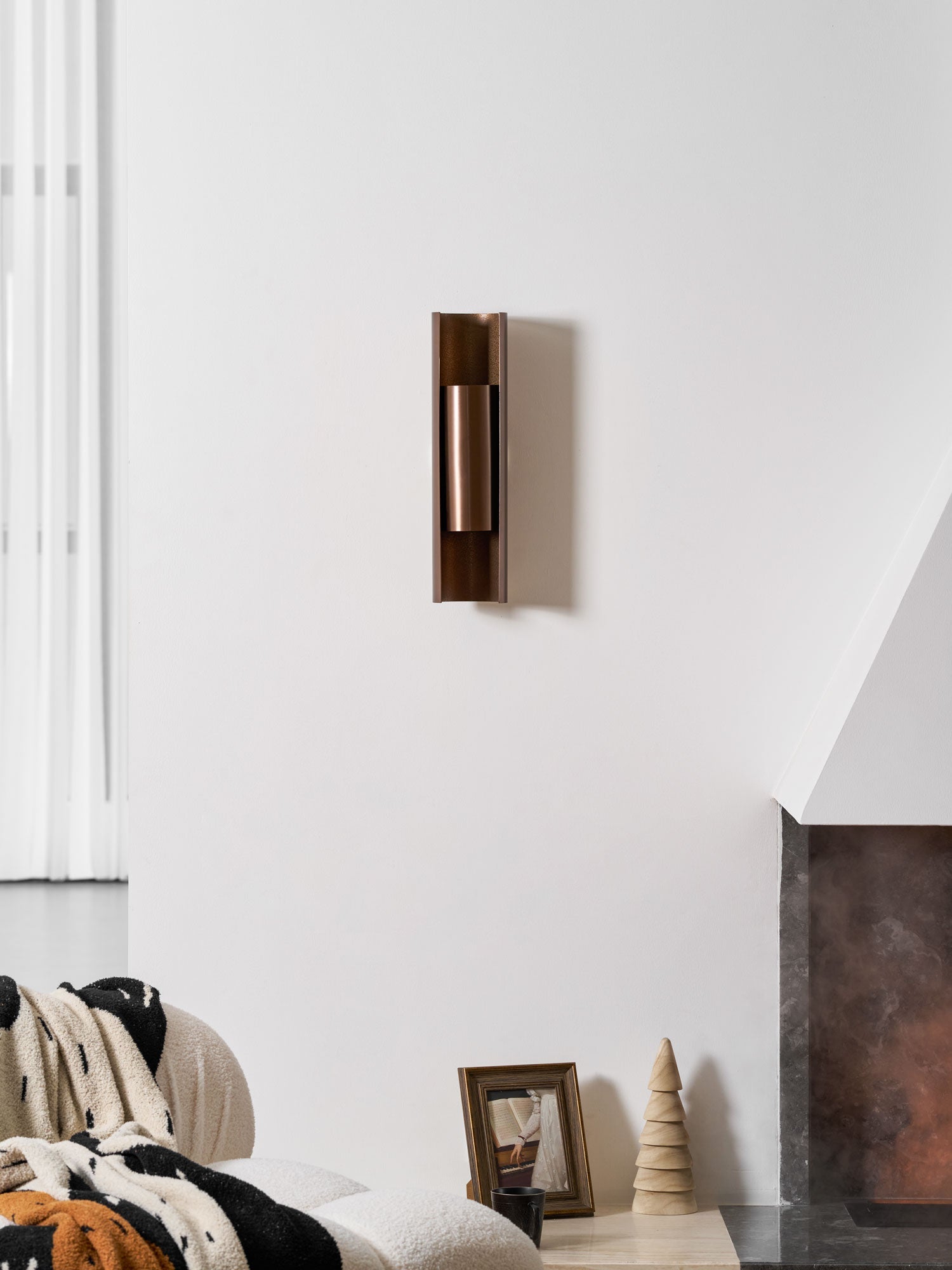 Orion Wall Lamp