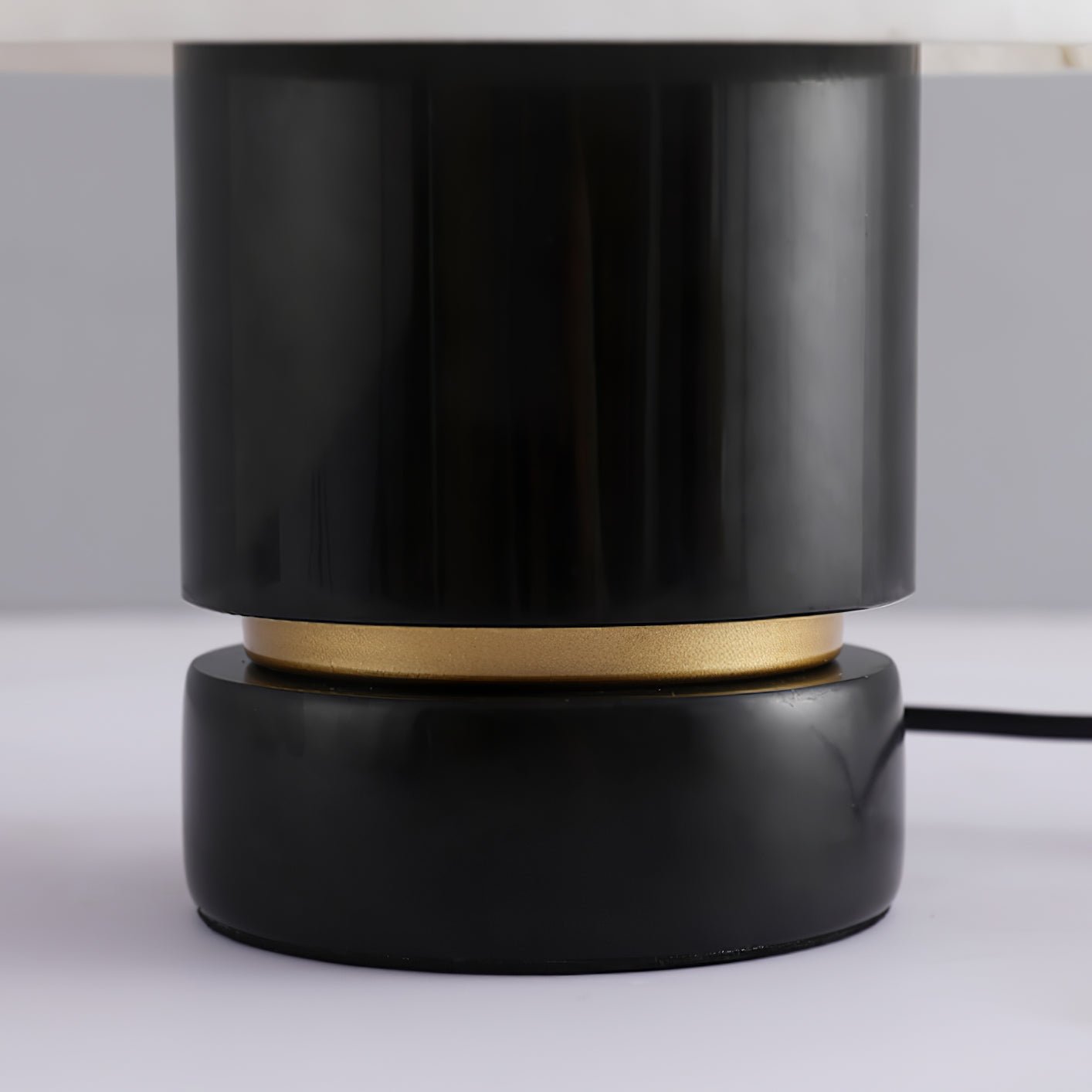 Outela Alabaster Table Lamp