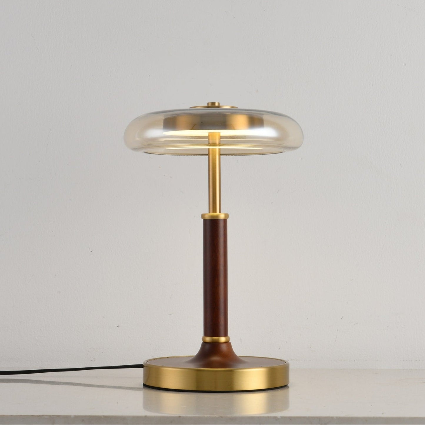 Ovalo Table Lamp
