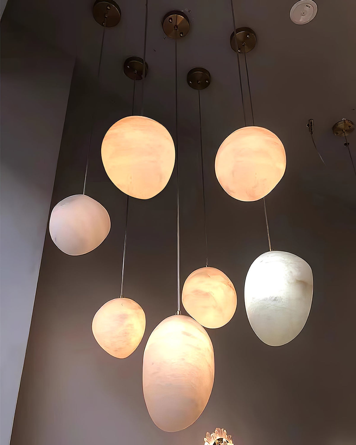 Pebbles Alabaster Pendant Lamp
