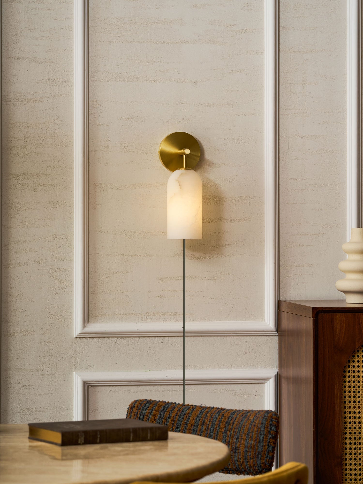 Pillar Alabaster Plug-in Wall Sconce