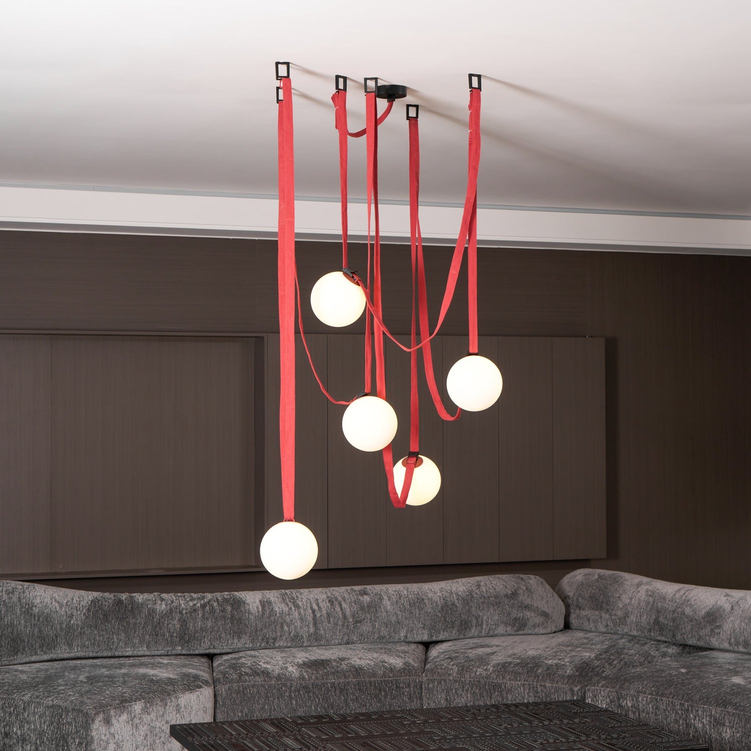 Multiple Belt Art Pendant Light