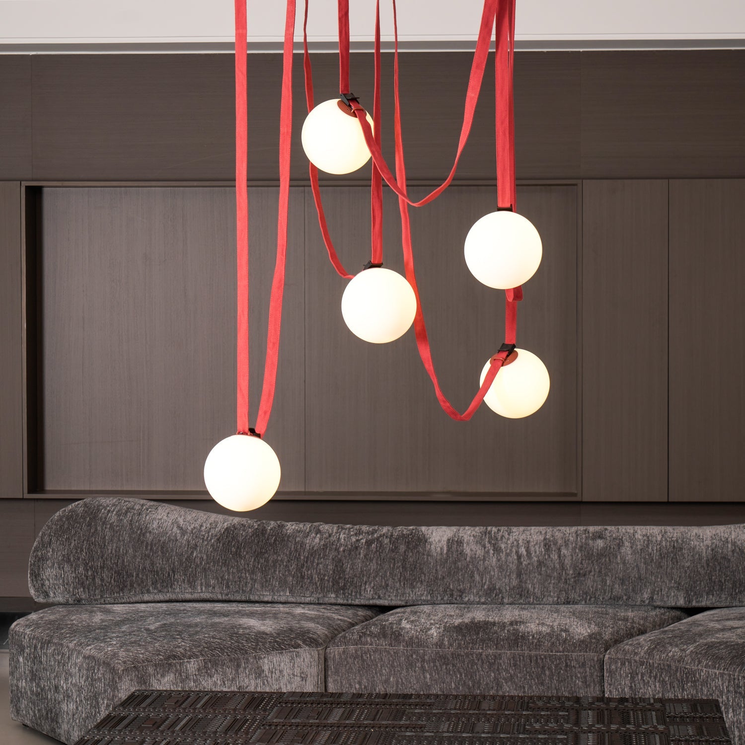 Multiple Belt Art Pendant Light