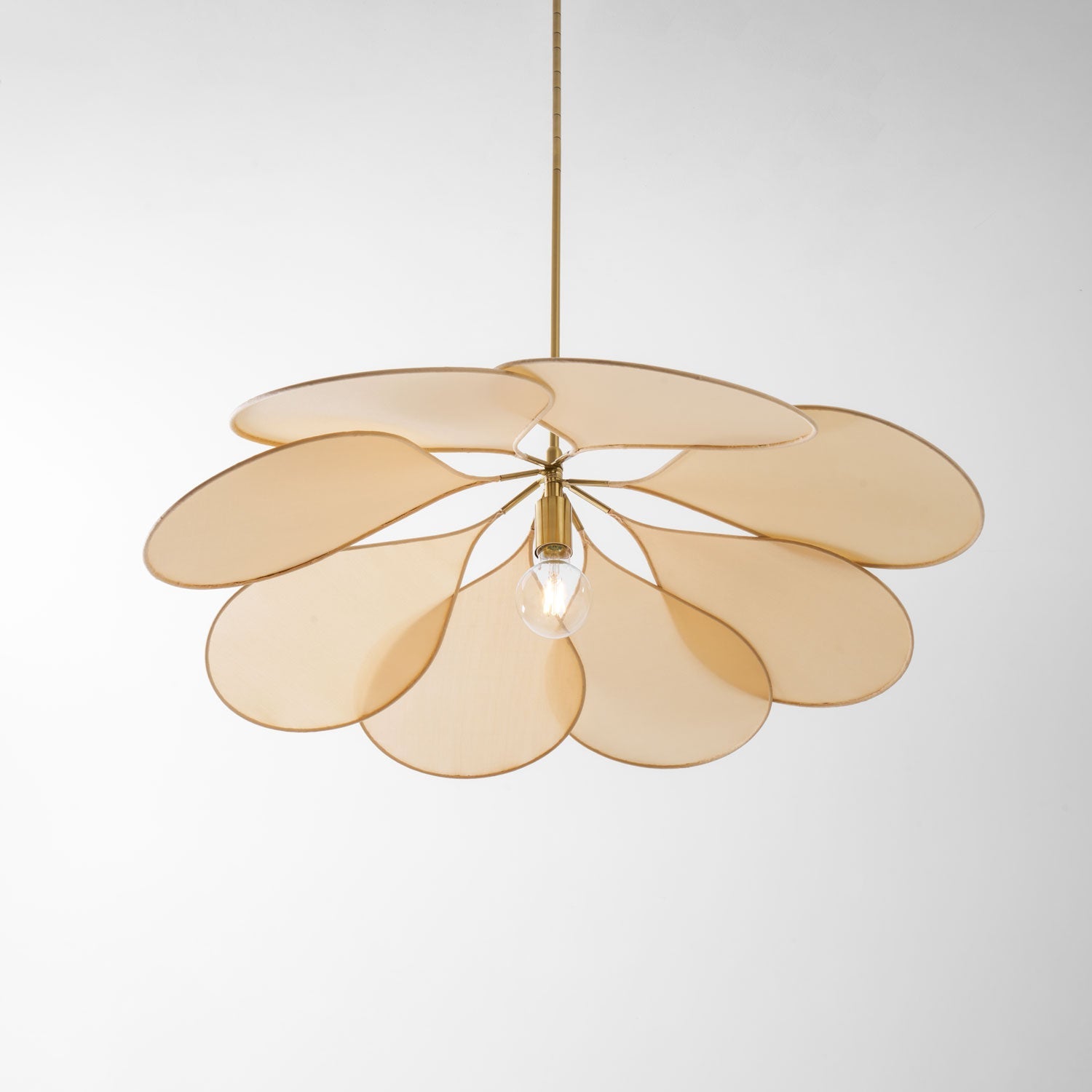 Precieuse Petals Pendant Lamp