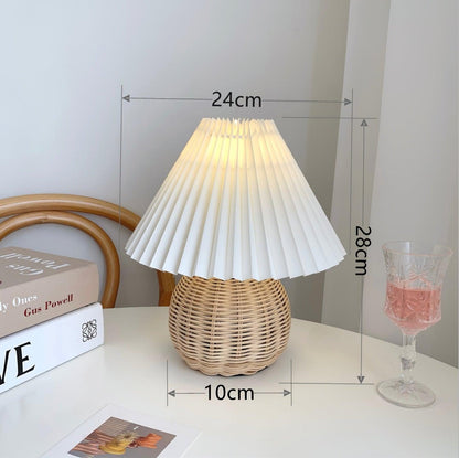 Rattan Pleated Table lamp