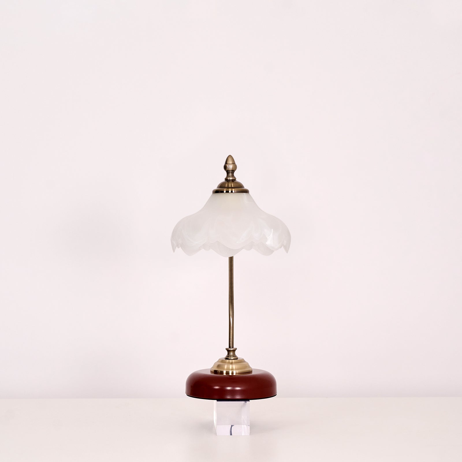 Vintage Laiton Table Lamp