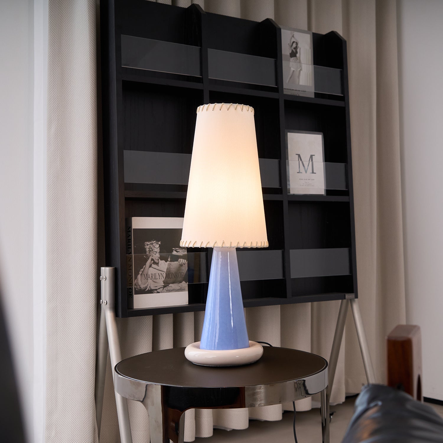 Ribbon Table Lamp