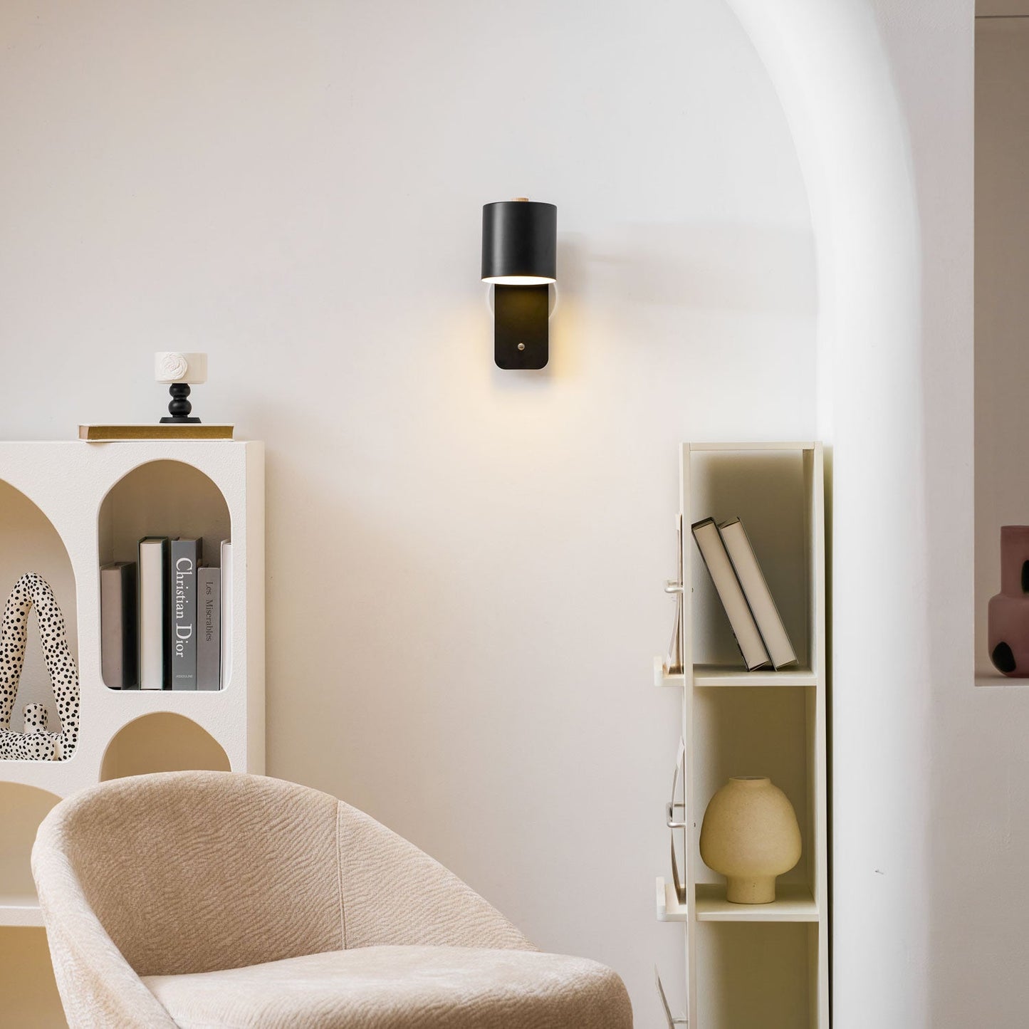 Rotatable Cylinder Rechargeable Wall Lamp