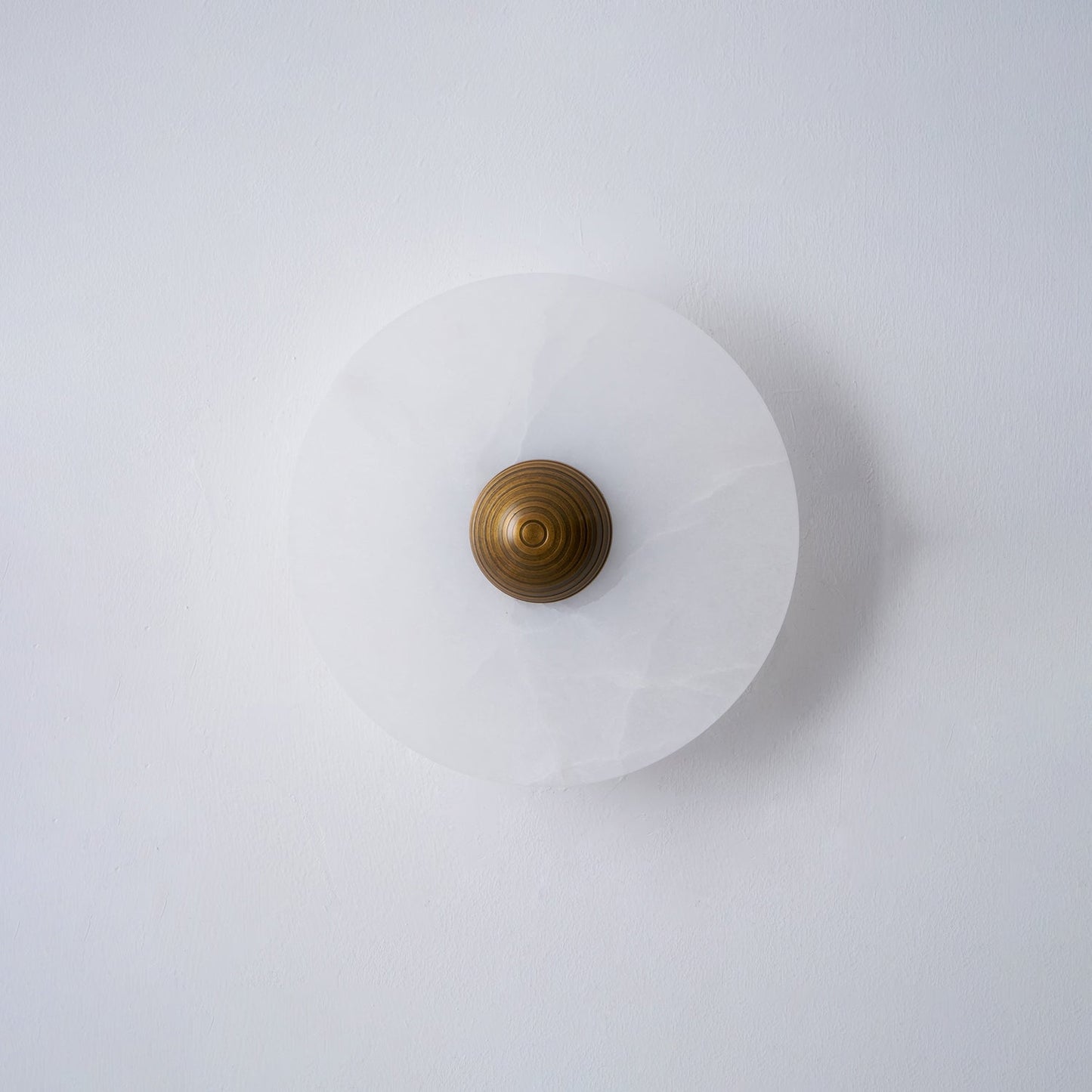 Nayra Alabaster Wall Lamp