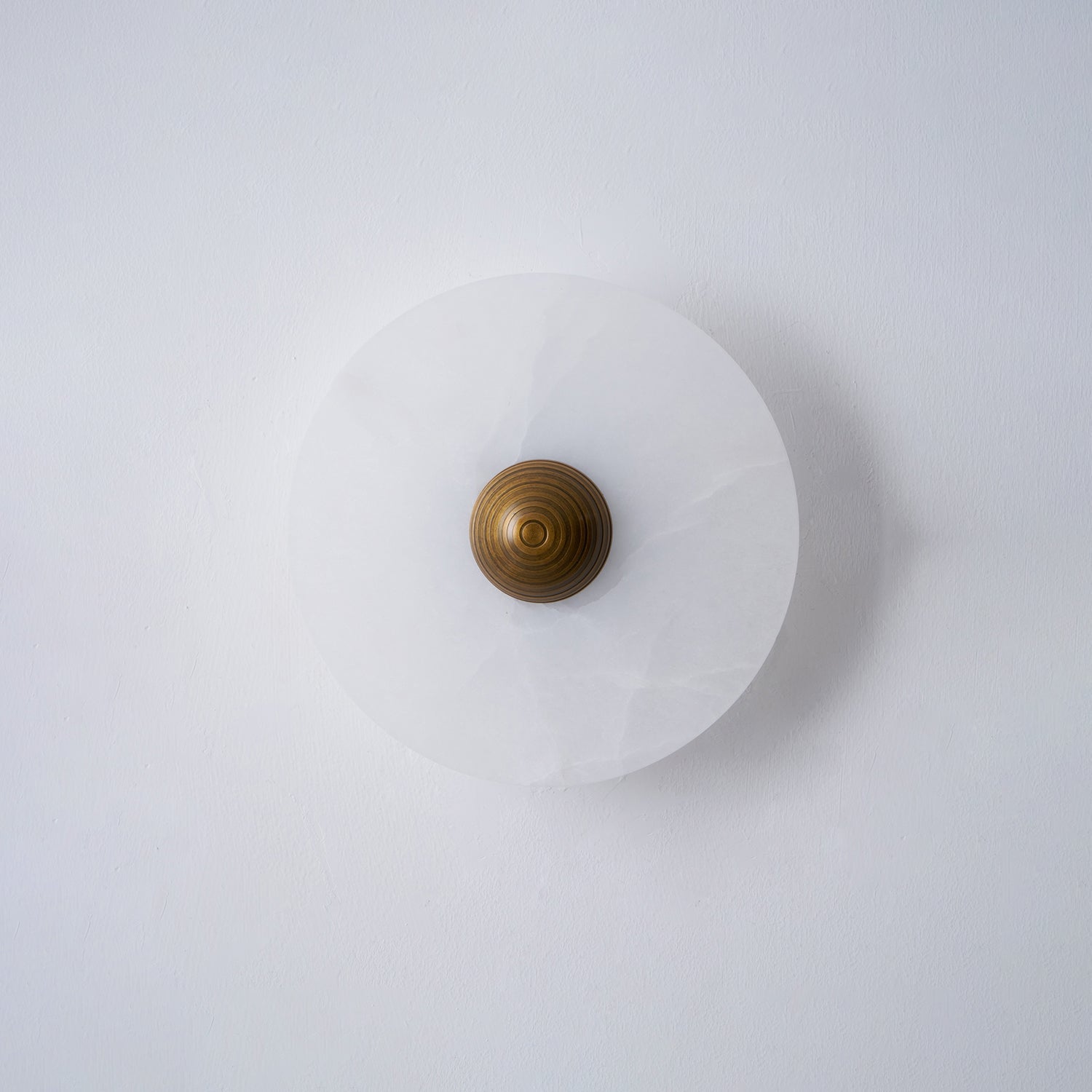 Nayra Alabaster Wall Lamp