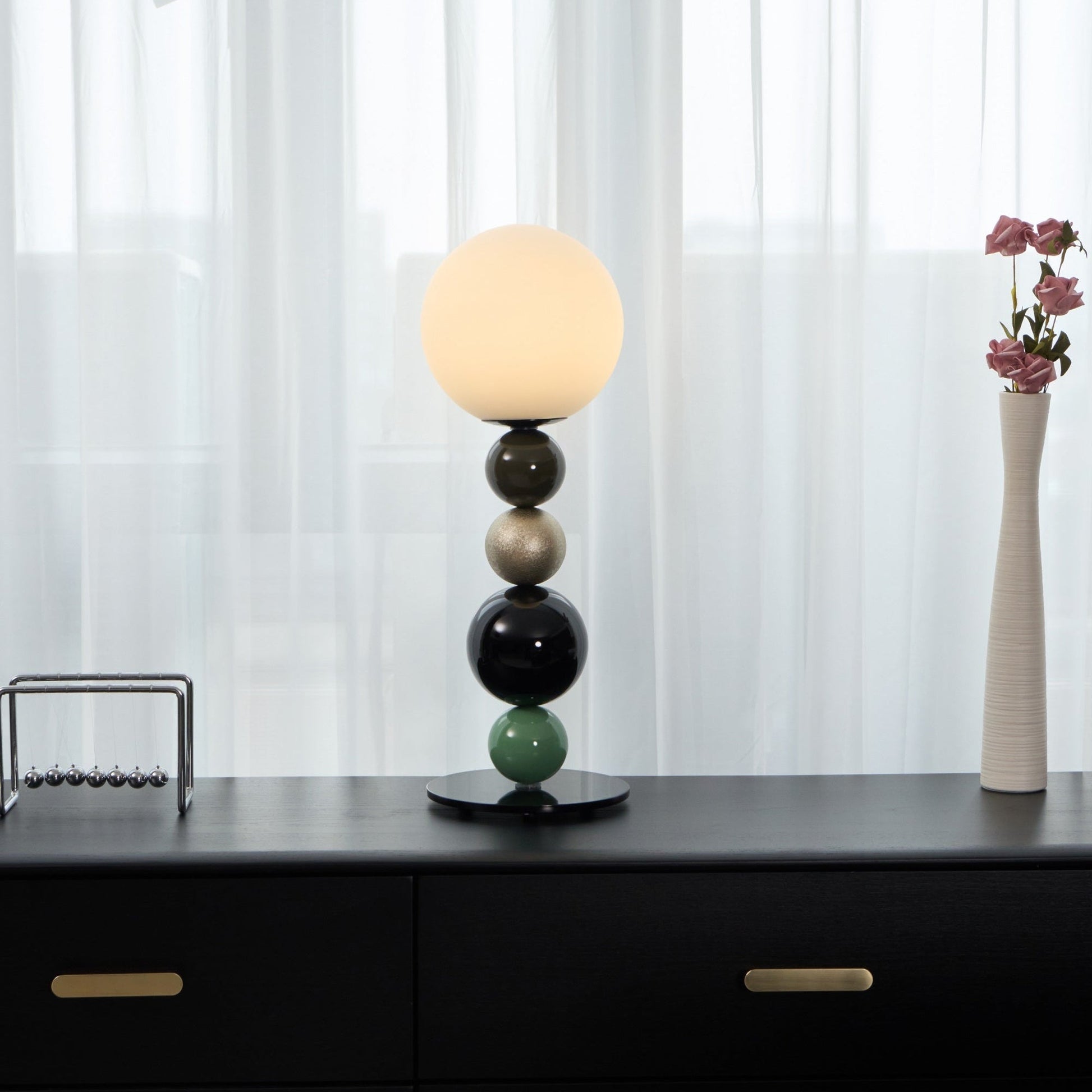 Round Balls Stacking Table Lamp