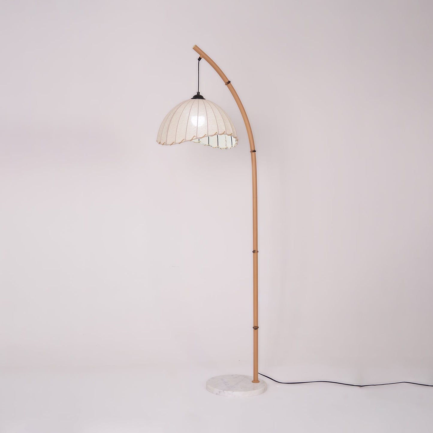 Sanna Floor Lamp