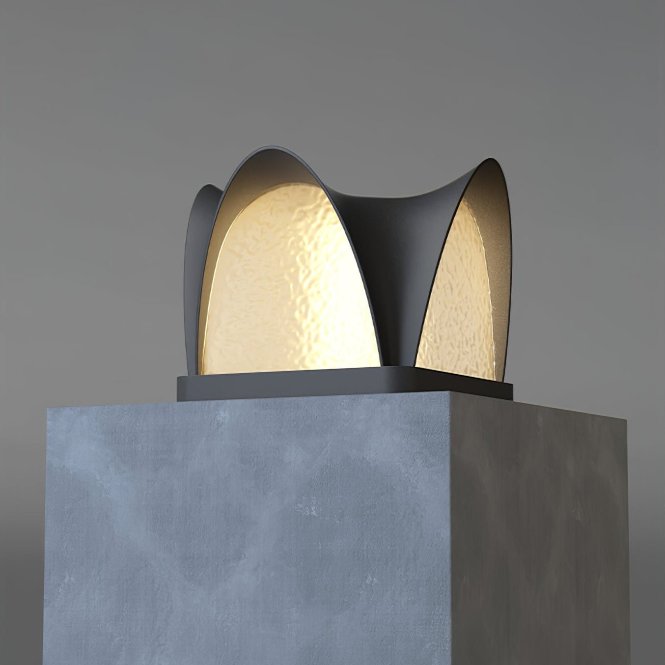 Sculptform Solar Outdoor Light
