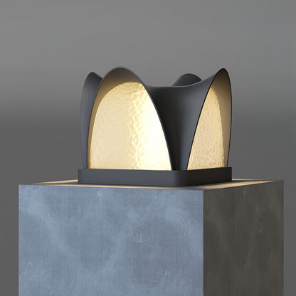 Sculptform Solar Outdoor Light