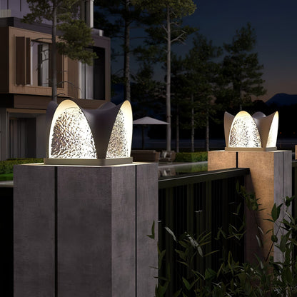 Sculptform Solar Outdoor Light