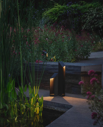 Shadow Peak Outdoor Bollard Light