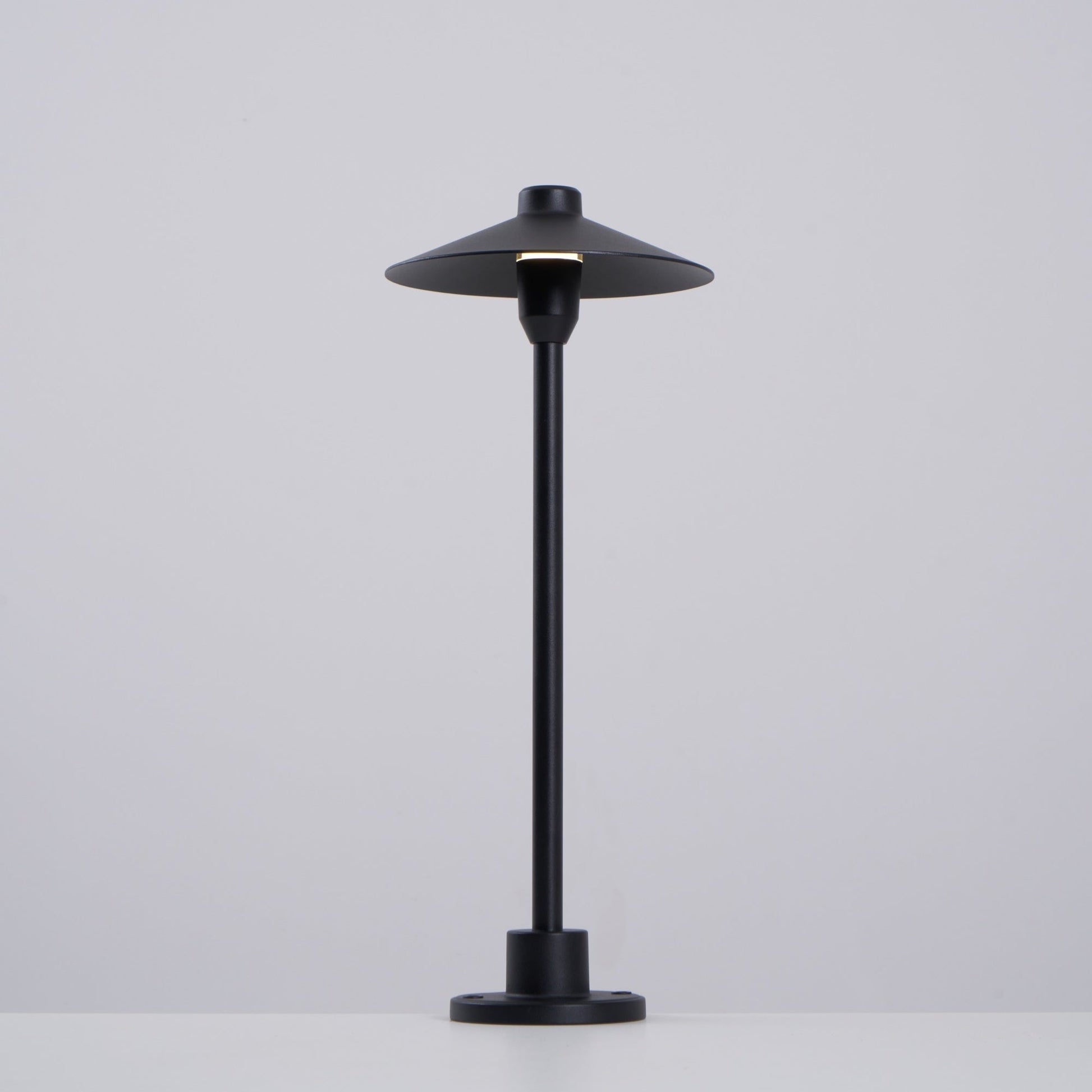 Shadowcap Path Outdoor Light
