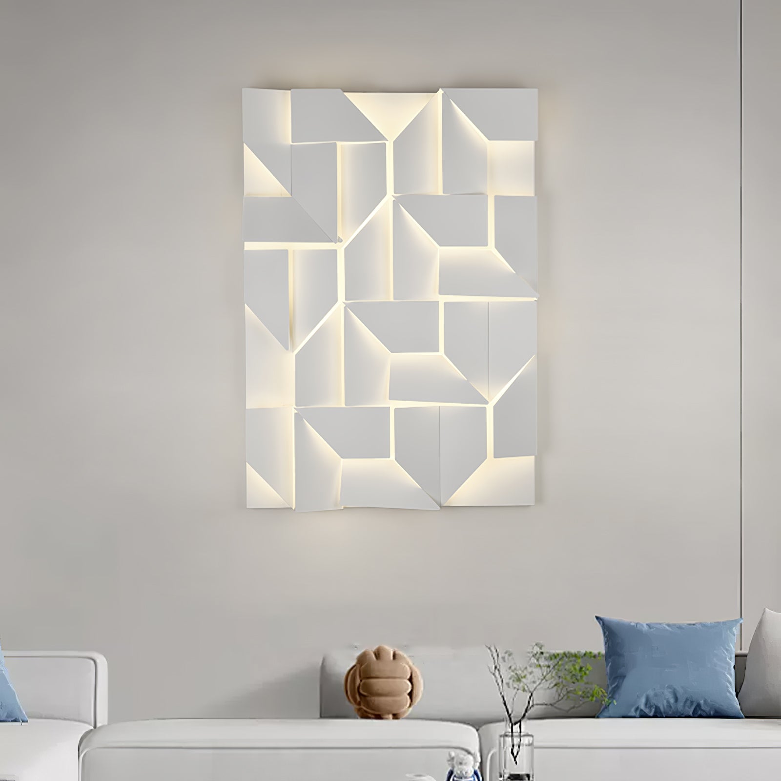 Shadows Grand Plug-in Sconce