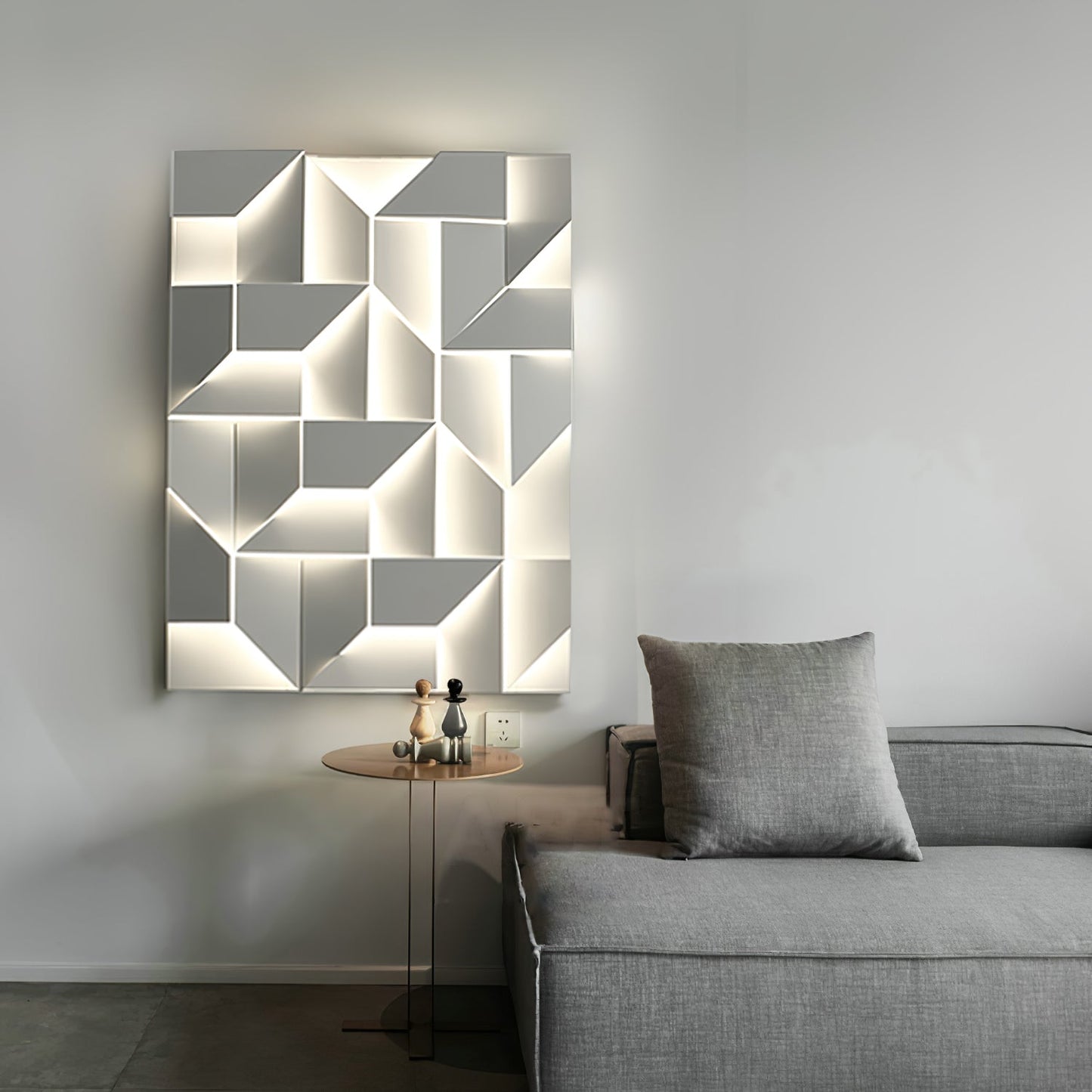 Shadows Grand Plug-in Sconce