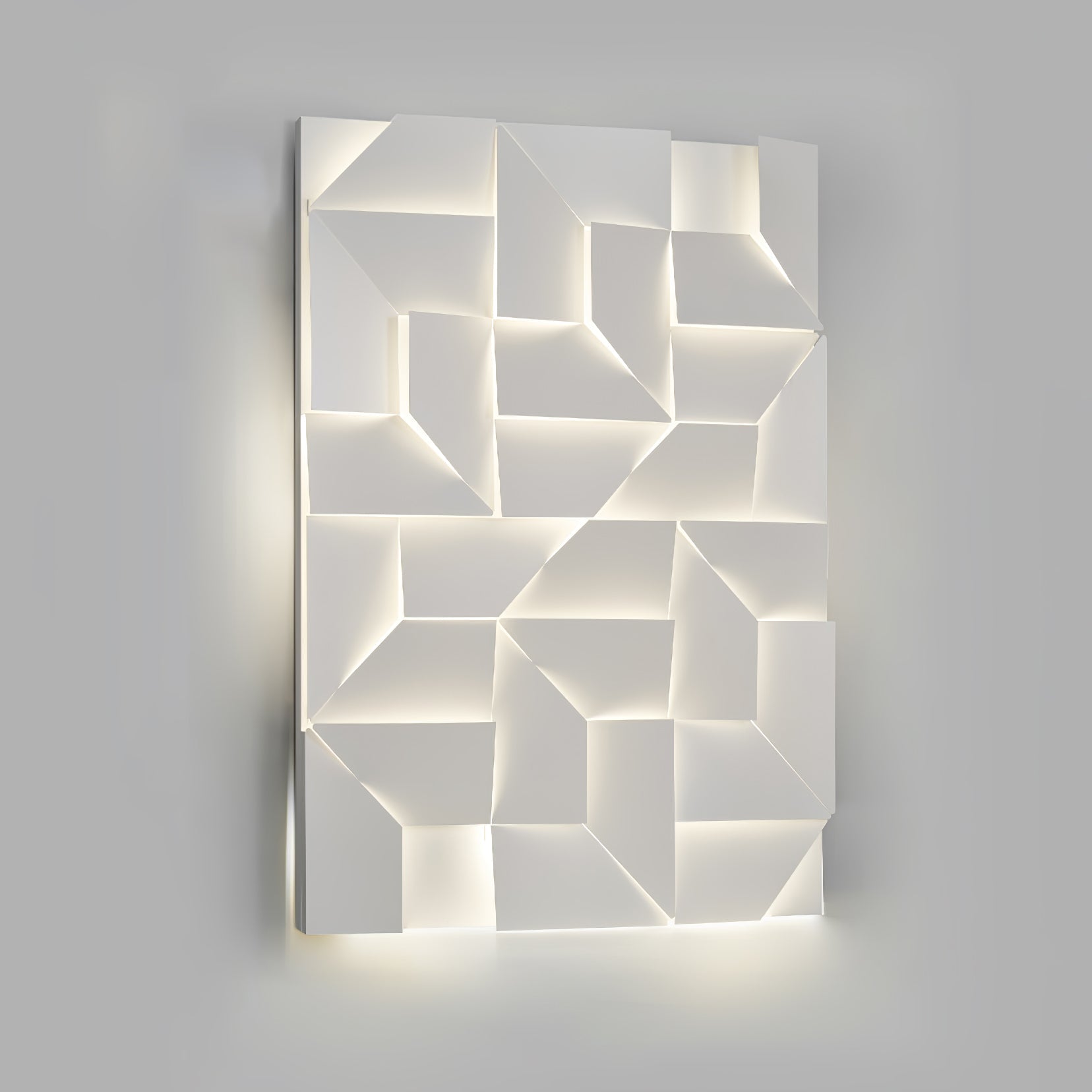 Shadows Grand Plug-in Sconce