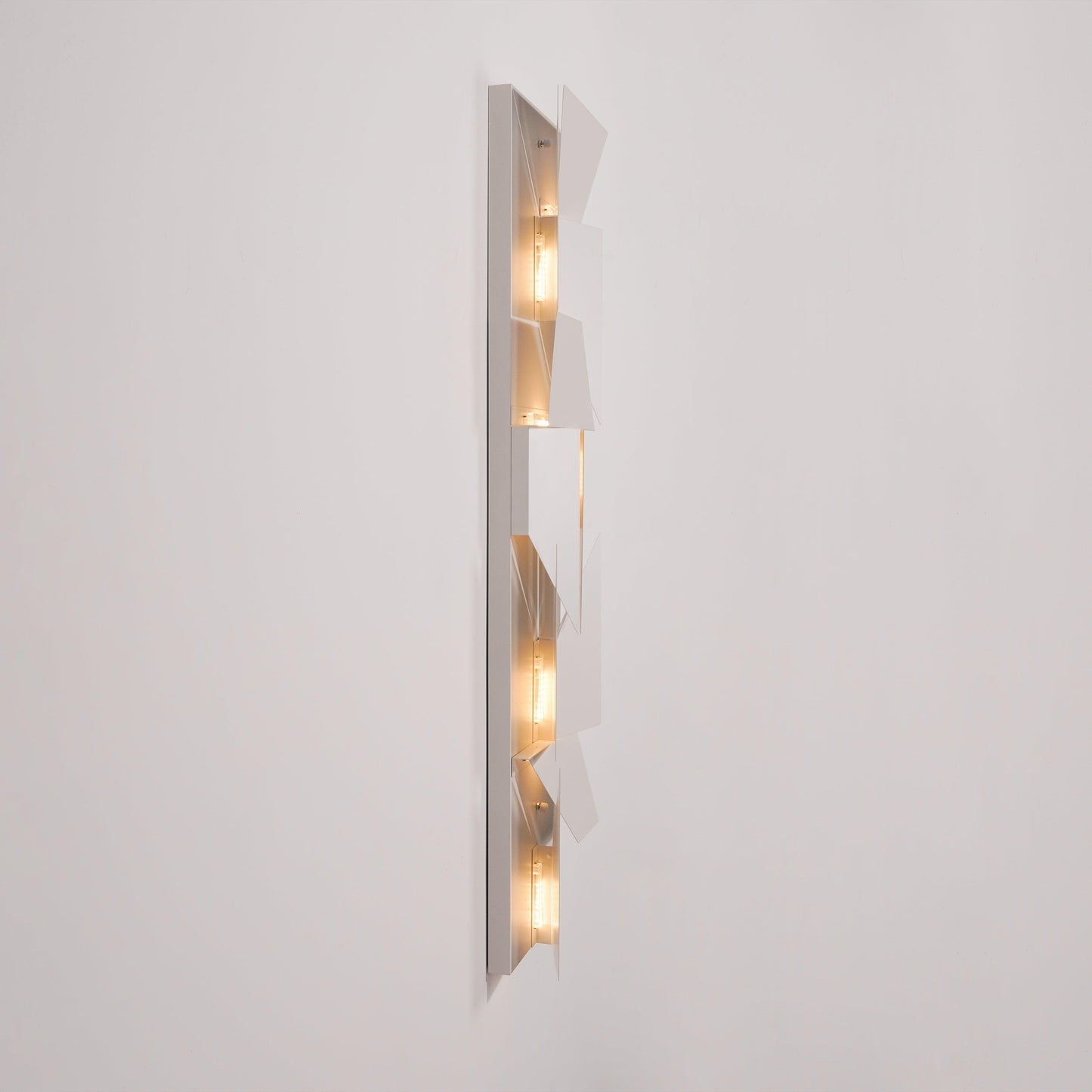 Shadows Rechargeable Grand Sconce