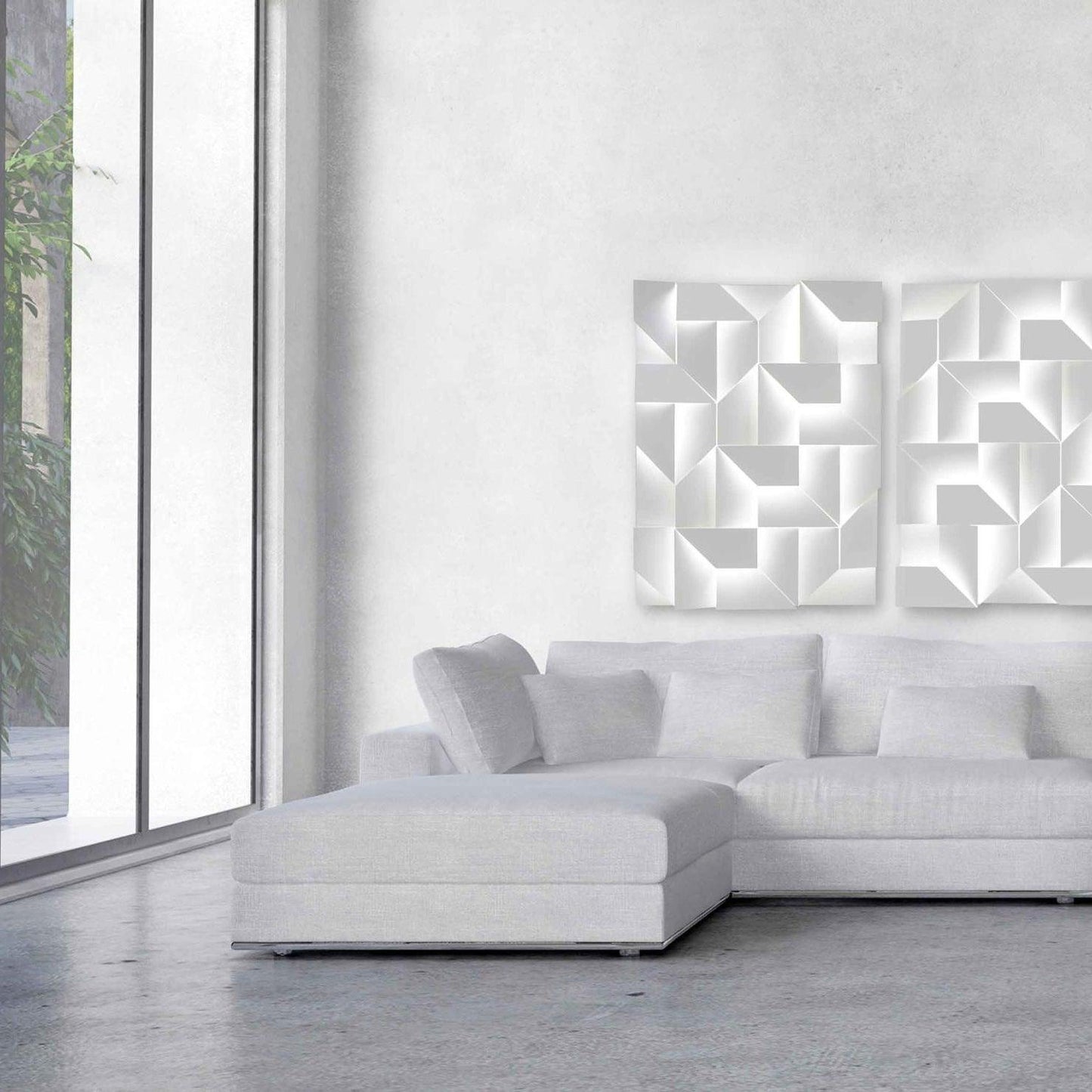 Shadows Grand Plug-in Sconce