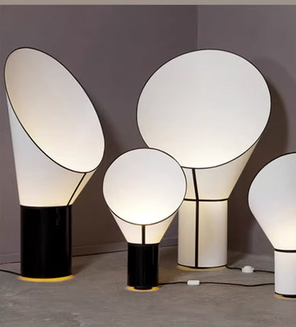 Sketch Line Floor Lamp